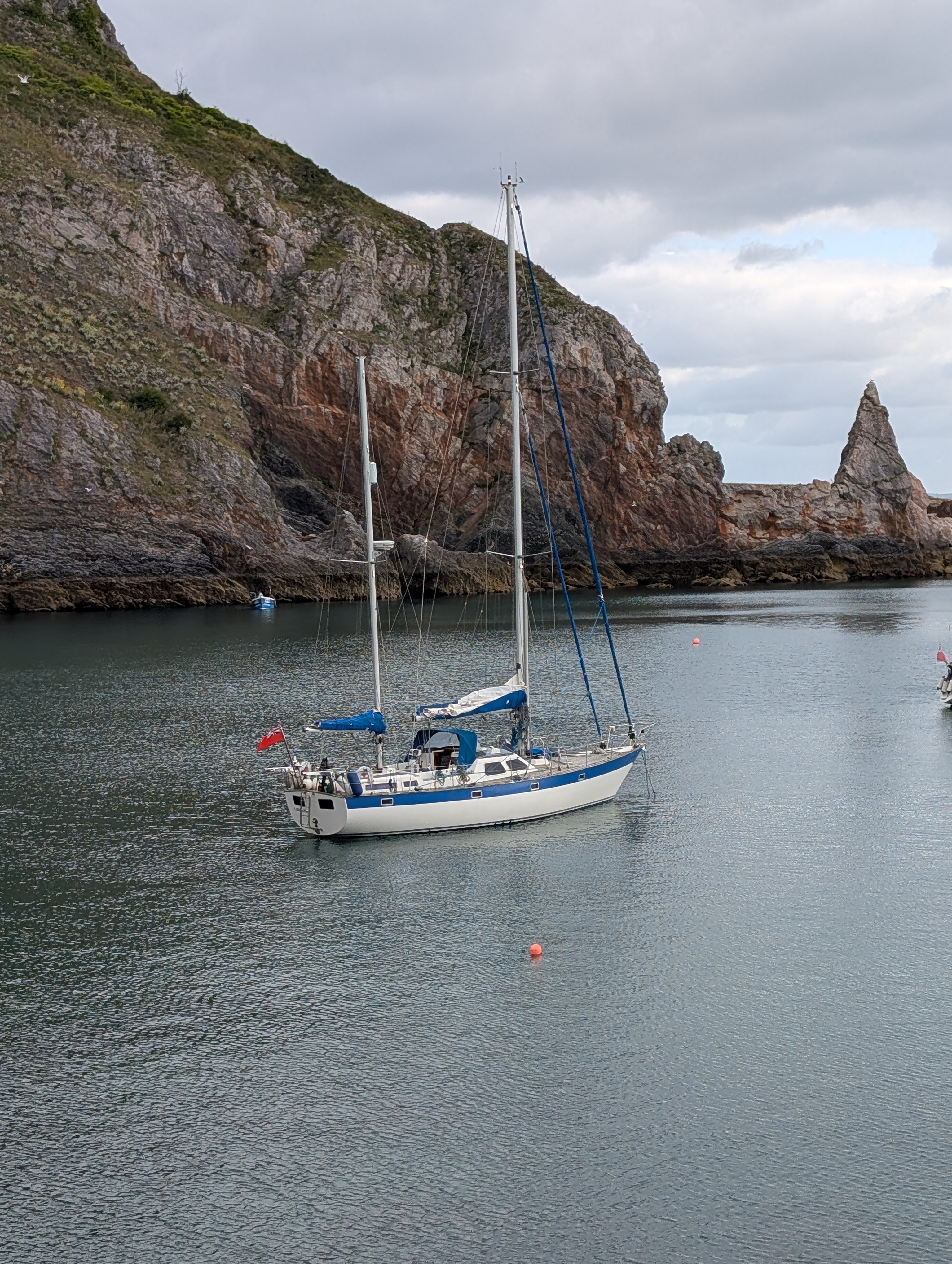 Larksong in the beautiful and peaceful Anstey's Cove