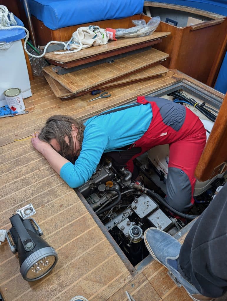 Chesil Beach, Limoncello and changing the impellor